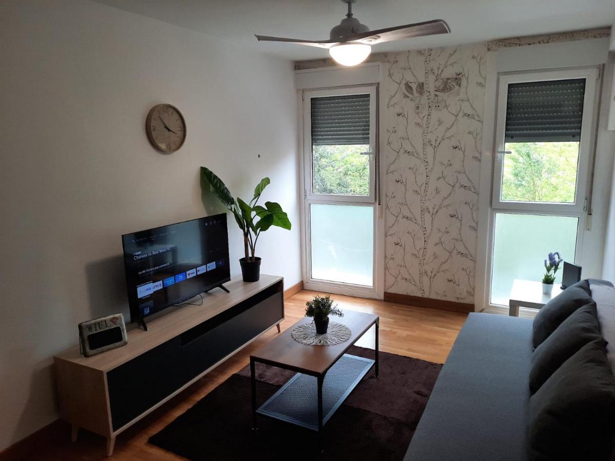 Apartamentos Parke24 San Sebastian By Ruva Рентерія Екстер'єр фото